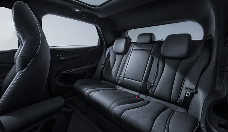 BYD DOLPHIN - Loads of space